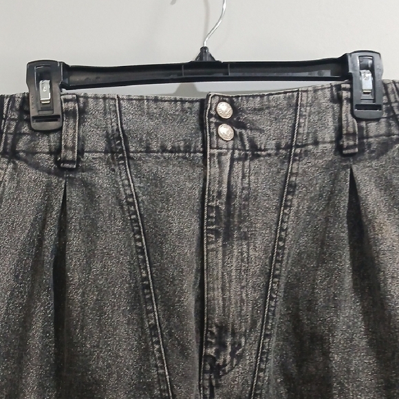 Vintage Levis Black Acid Wash Jeans - Picture 4 of 11